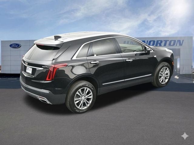 2022 Cadillac XT5 Premium Luxury