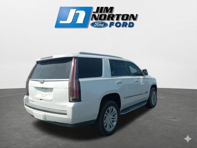 2017 Cadillac Escalade Base