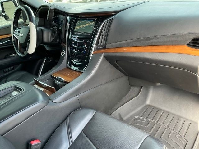 2017 Cadillac Escalade Base