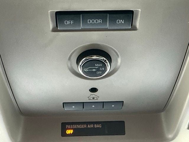2017 Cadillac Escalade Base
