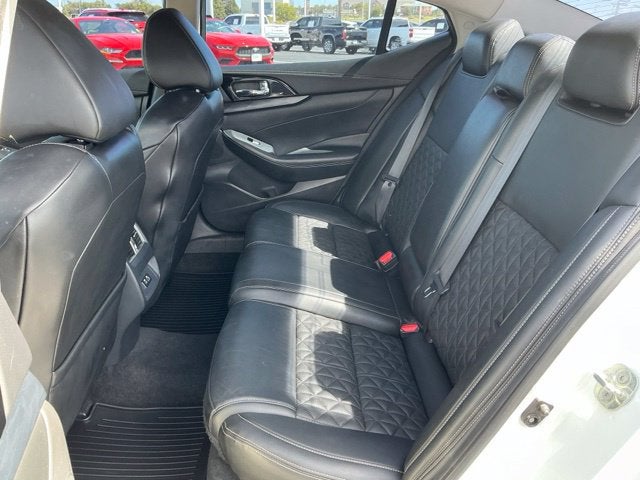 2021 Nissan Maxima Platinum