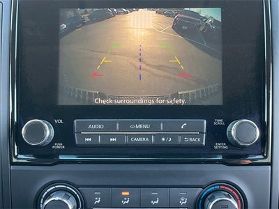 2023 Nissan Titan SV