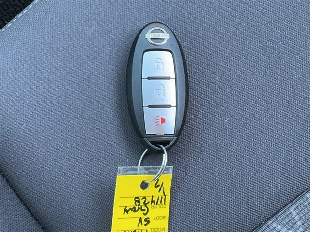 2023 Nissan Titan SV