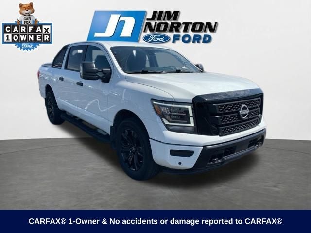 2024 Nissan Titan SV