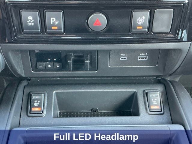 2024 Nissan Titan SV