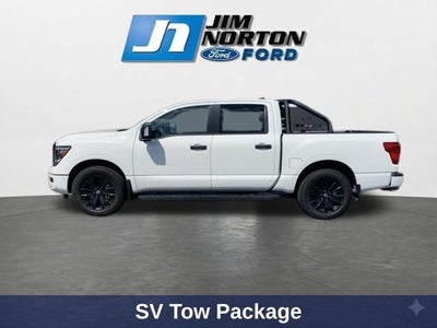 2024 Nissan Titan SV