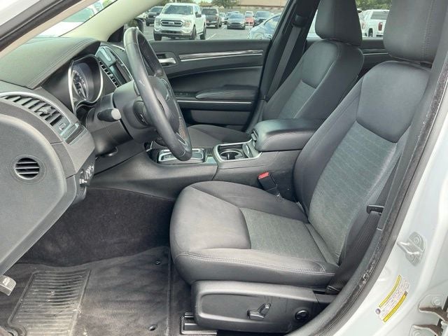 2018 Chrysler 300 Touring