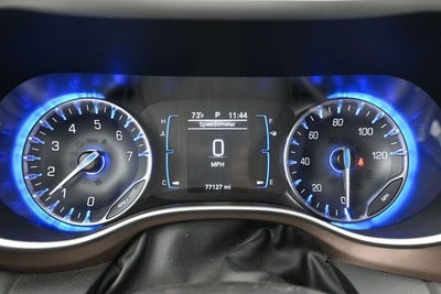 2022 Chrysler Voyager LX