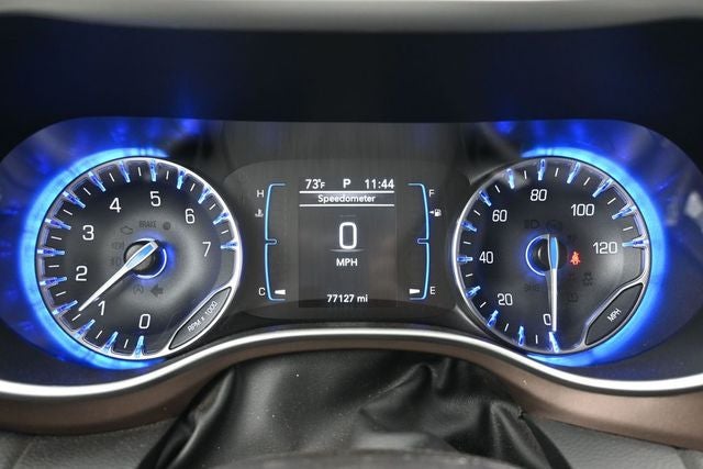 2022 Chrysler Voyager LX