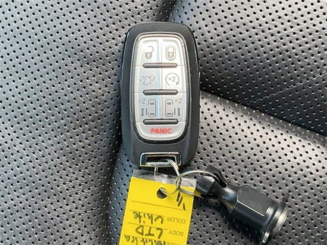 2025 Chrysler Pacifica Limited