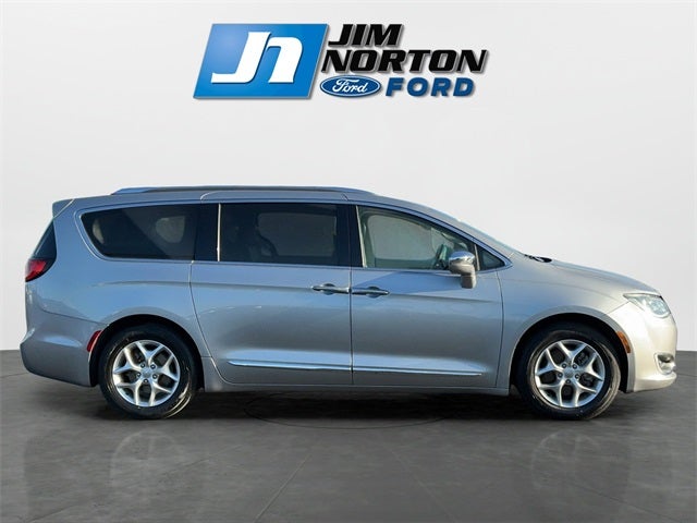 2019 Chrysler Pacifica Limited