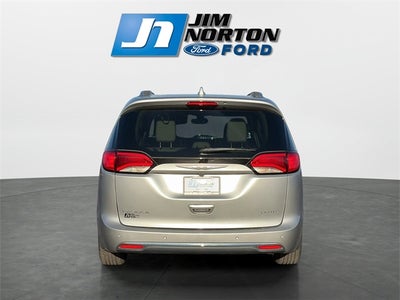 2019 Chrysler Pacifica Limited