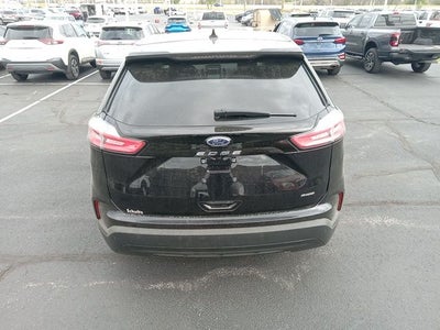 2021 Ford Edge SE