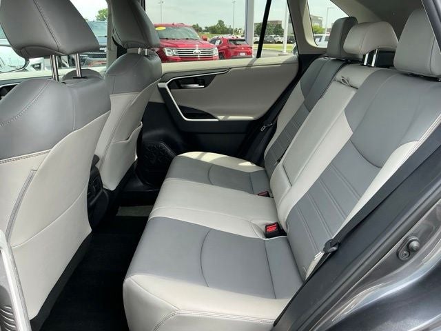 2020 Toyota RAV4 Limited