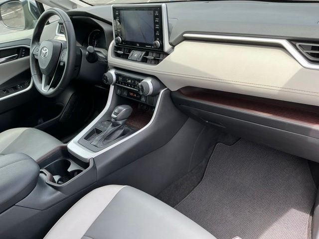 2020 Toyota RAV4 Limited
