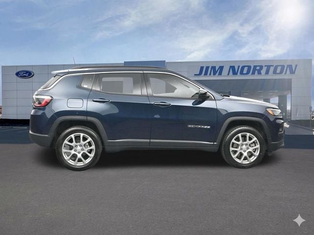 2024 Jeep Compass Latitude Lux