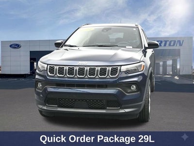 2024 Jeep Compass Latitude Lux