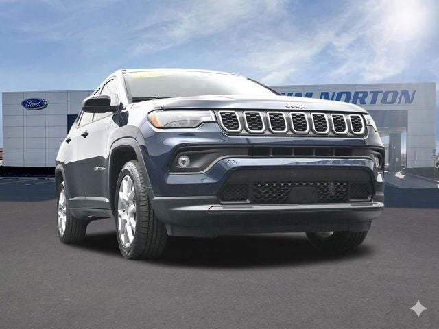 2024 Jeep Compass Latitude Lux