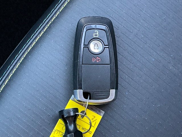 2025 Ford Maverick Lobo Standard