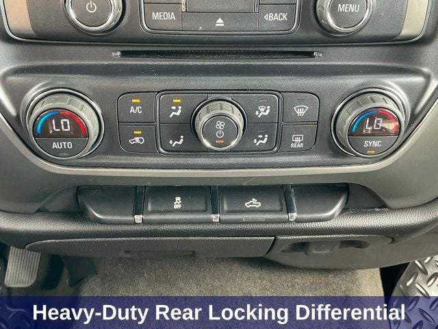 2018 Chevrolet Silverado 1500 LT LT1