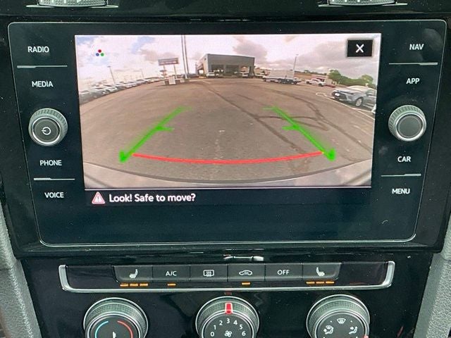 2021 Volkswagen Golf GTI 2.0T SE