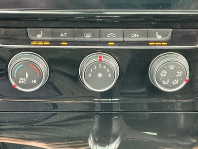 2021 Volkswagen Golf GTI 2.0T SE