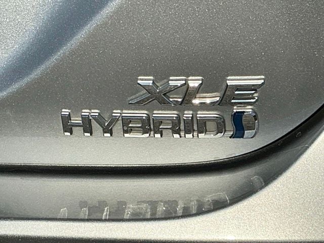 2024 Toyota Camry Hybrid XLE