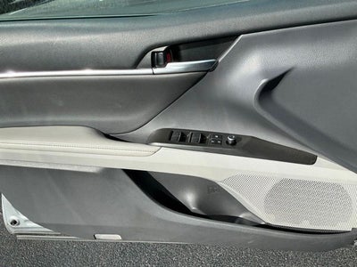 2024 Toyota Camry Hybrid XLE