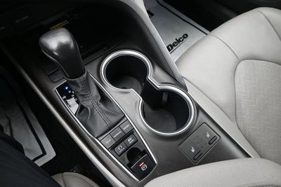 2024 Toyota Camry Hybrid XLE