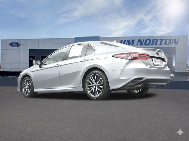 2024 Toyota Camry Hybrid XLE