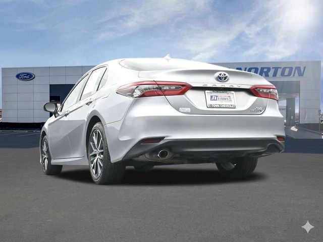 2024 Toyota Camry Hybrid XLE