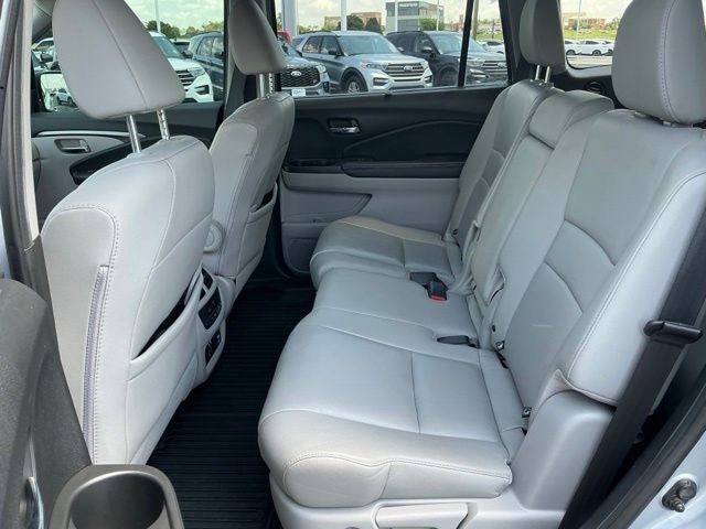 2019 Honda Pilot EX-L w/Navigation and Rear Entertainment System