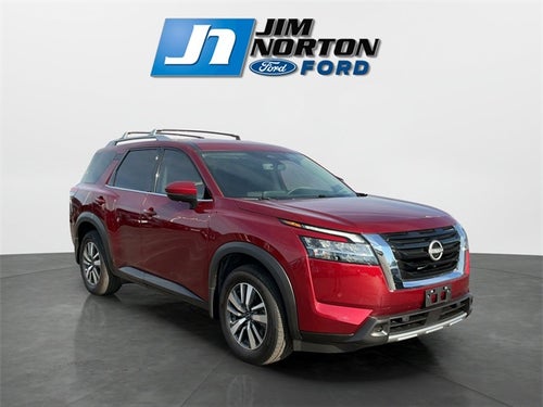 2024 Nissan Pathfinder SL
