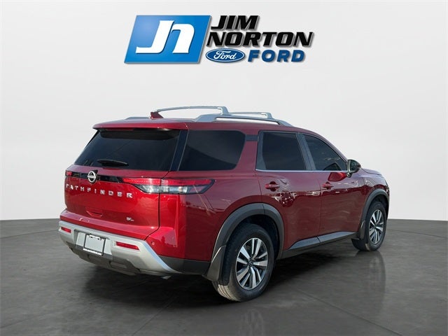 2024 Nissan Pathfinder SL