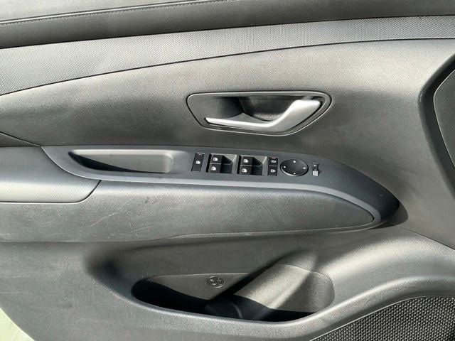 2025 Hyundai Santa Cruz SE