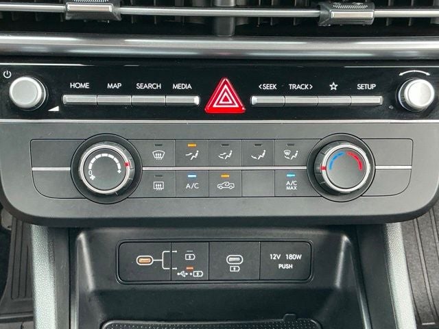 2025 Hyundai Santa Cruz SE
