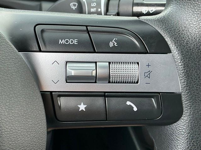 2025 Hyundai Santa Cruz SE