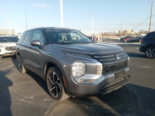 2024 Mitsubishi Outlander SE