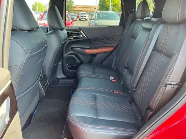 2024 Mitsubishi Outlander PHEV SEL Black Edition
