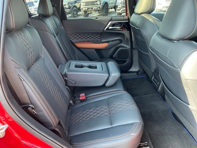 2024 Mitsubishi Outlander PHEV SEL Black Edition