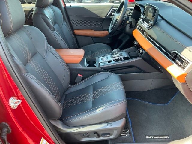 2024 Mitsubishi Outlander PHEV SEL Black Edition