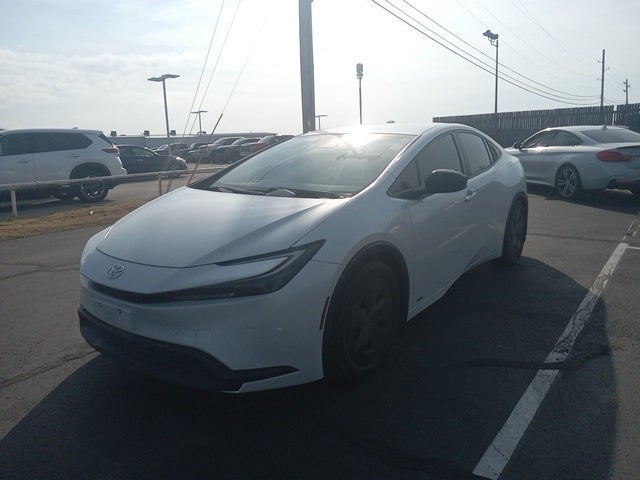 2023 Toyota Prius LE
