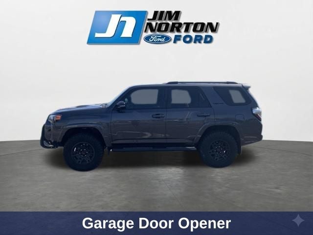 2017 Toyota 4Runner TRD Off-Road Premium