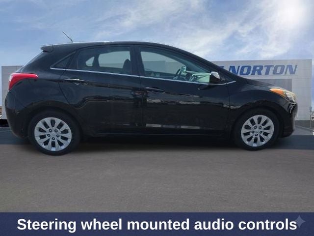 2016 Hyundai Elantra GT Base