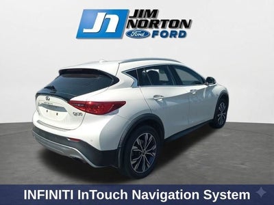 2018 INFINITI QX30 Premium