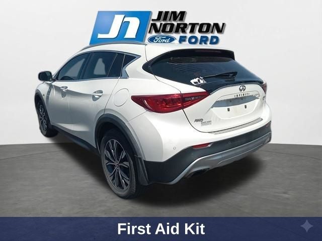 2018 INFINITI QX30 Premium