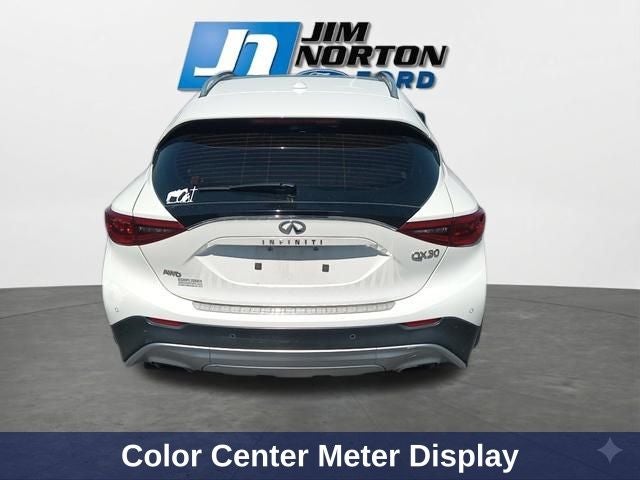 2018 INFINITI QX30 Premium