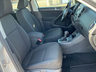 2017 Volkswagen Tiguan Limited 2.0T