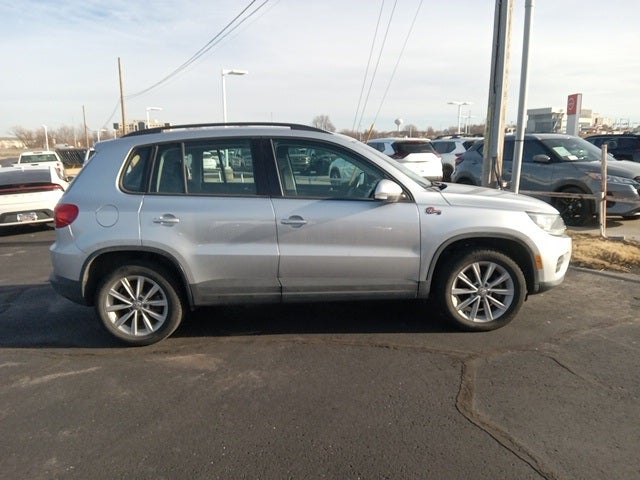 2017 Volkswagen Tiguan Limited 2.0T