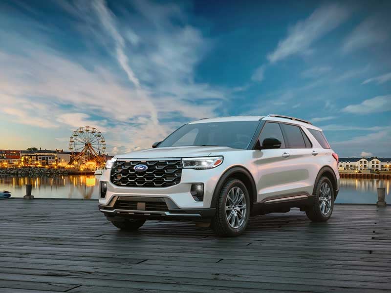 Ford Explorer parked on pier from Electric vehicle dealer near Broken Arrow, OK